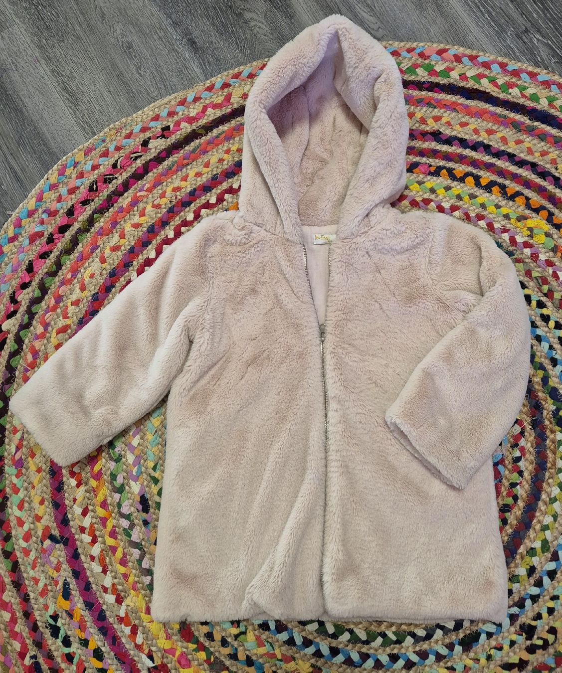 Jacken & Mäntel: Teddyjacke Mädchen 6-7Jahre – Gebraucht aus Basel von Lemonn