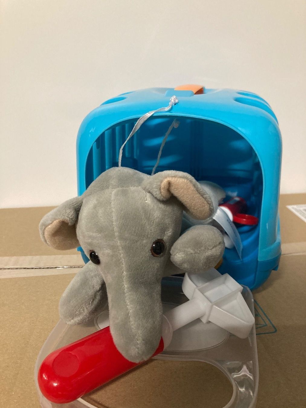 Giocattoli: Tierarztkoffer mit Elefant – Usato da Küsnacht ZH venduto da ToddyGinger 2