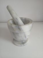 Marble Mortar and Pestle Set - Classic Kitchen Tool!