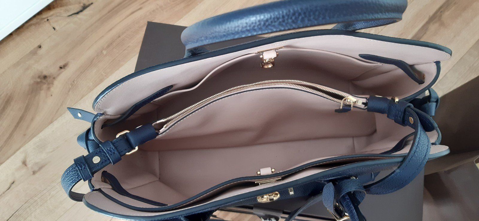 Louis Vuitton Borse da donna: Louis Vuitton Handtasche Milla ungetragen – Nuovo (secondo la descrizione) da Sitterdorf venduto da jeboku92 5