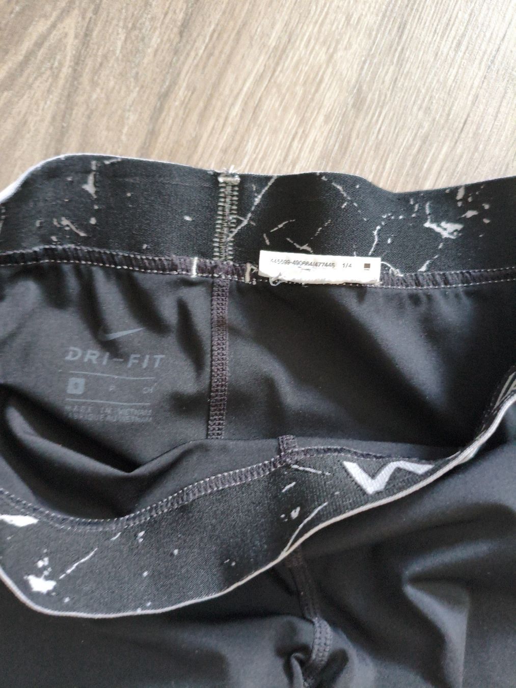 Nike Strümpfe & Strumpfhosen: leggings – Gebraucht aus Bioggio von OresteIronix 1
