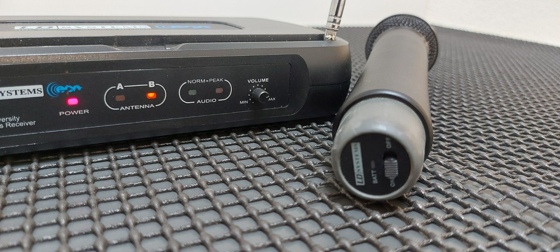 LD Systems Microfoni: LD Systems Funkmikrofon – Usato da Glattbrugg venduto da Swissmusik 3