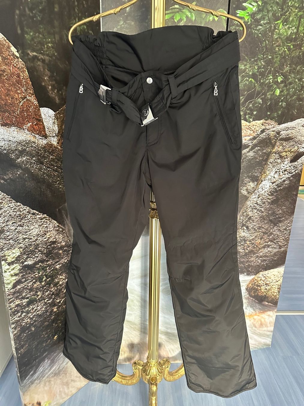 Bogner Pantaloni: Bogner Ski Hose Damen – Nuovo (secondo la descrizione) da Rorschach venduto da Miki-Mini