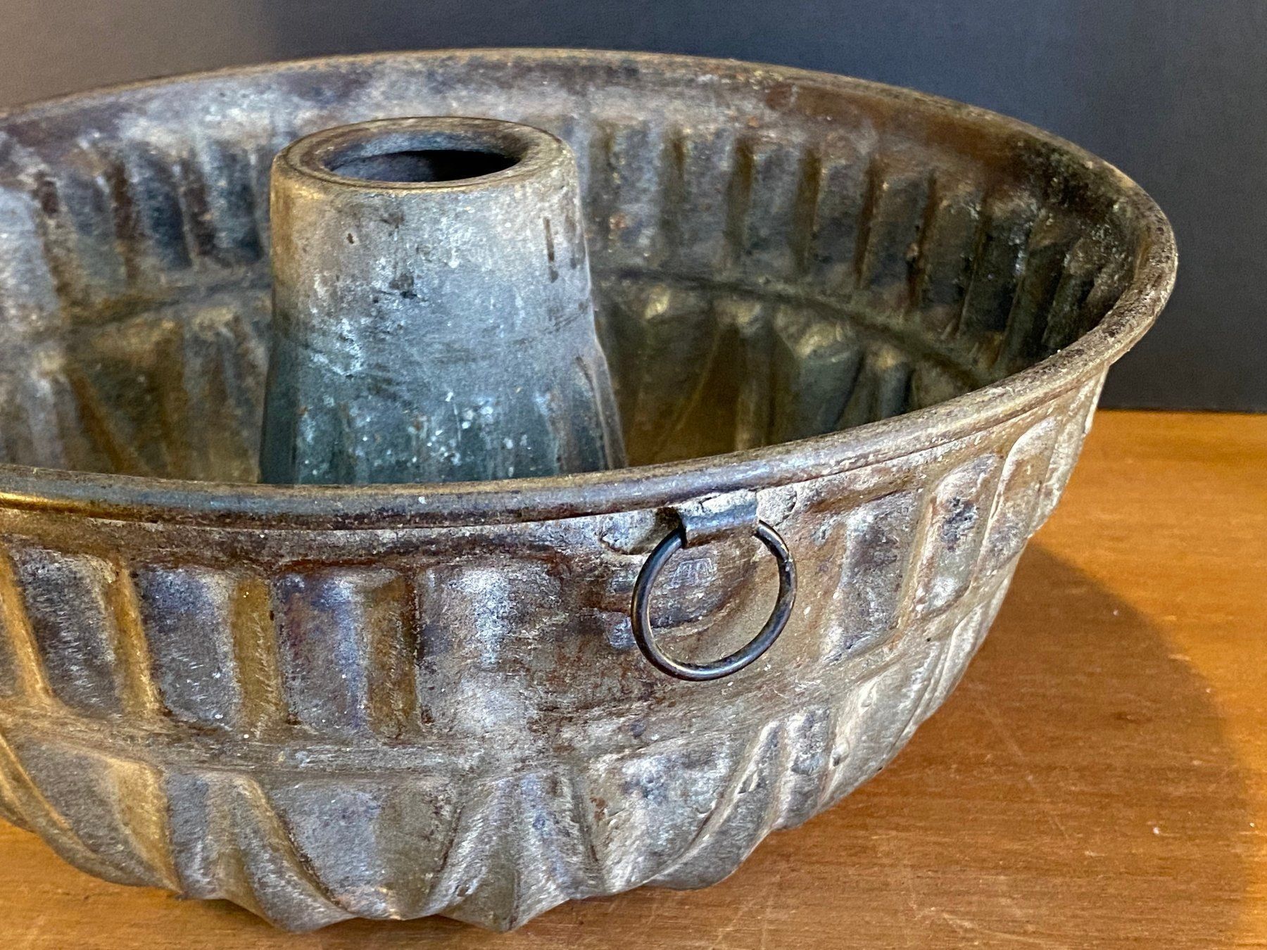 Teglie da forno: Antike Kuchenform Backform aus Kupfer – Usato da Schaffhausen venduto da vintageville 3