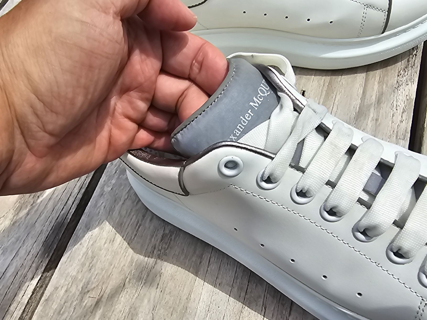 Alexander Mcqueen Chaussures hommes: Alexander McQueen Sneakers Gr.42 – D'occasion à Oberwil BL par 007re 3