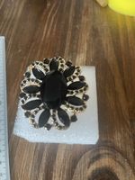 Jolie broche /pendentif vintage bien sertie pierres  noire