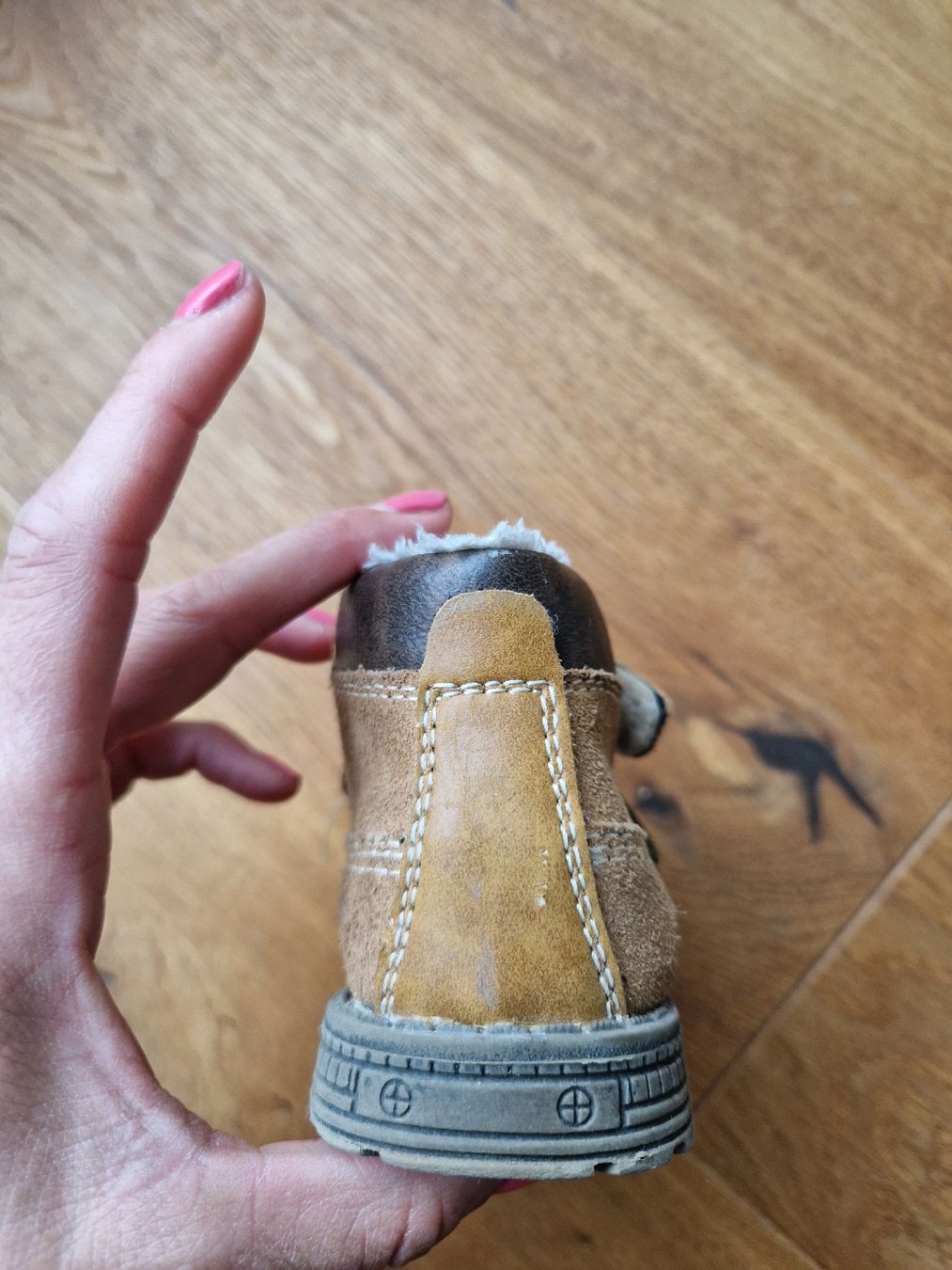 Scarpe per ragazzi: Twisty Winterschuhe Grösse 21 – Usato da Eschenbach SG venduto da SanFranciscoCalifornia 2