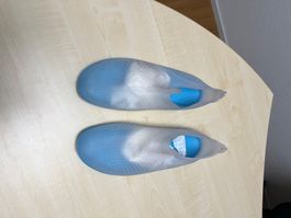 BADE SCHUHE NEU , TOP ZUSTAND, GRÖSSE 43