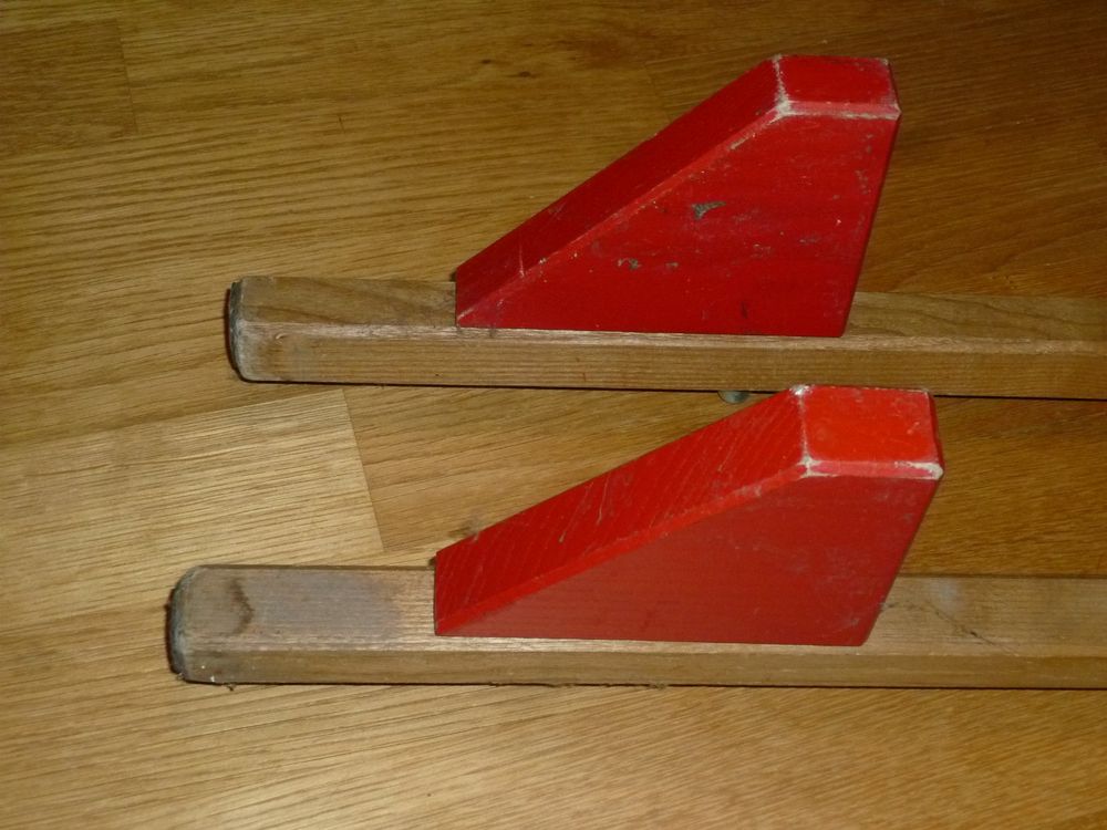 Holz-Stelzen (Gebraucht) in Sarnen für CHF 22 – mit Lieferung auf ...