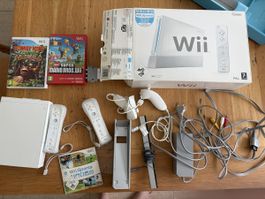 Console Wii avec 3 jeux
