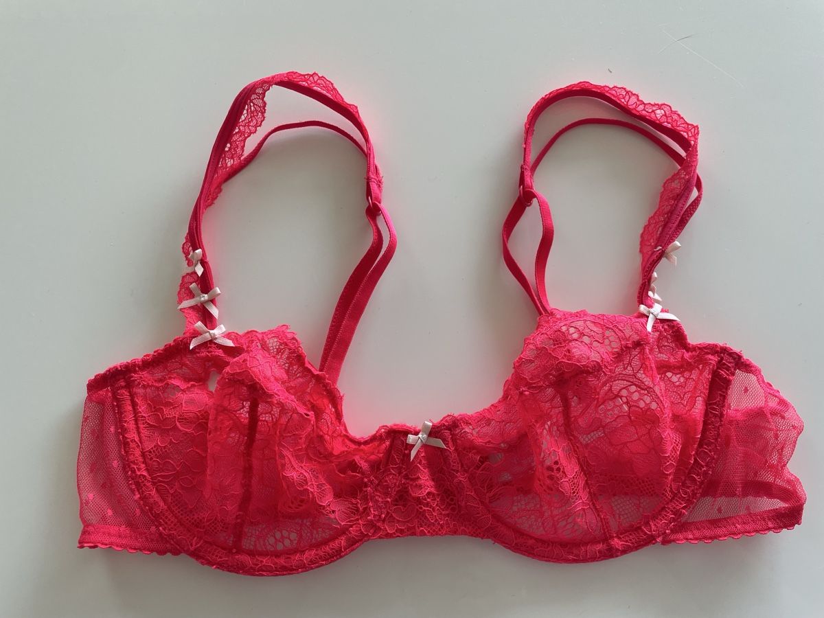 Victoria's Secret Altra biancheria intima: Victoria Secret BH – Nuovo (secondo la descrizione) da Winterthur venduto da 11.11