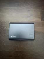 Powerbank 12000 mAh 44.4Wh schwarz guter Zustand