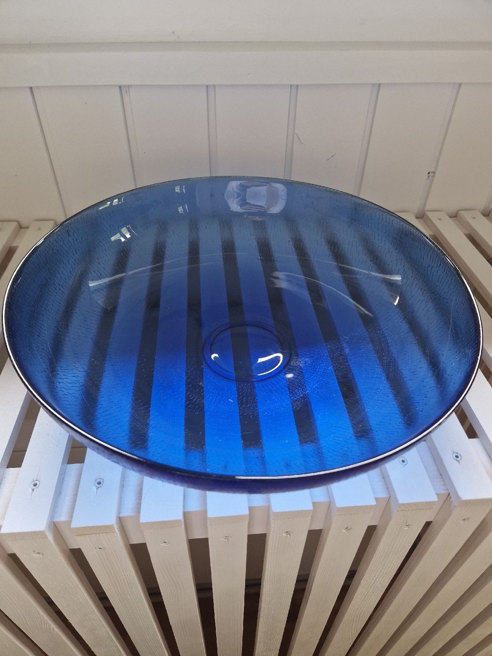 Ciotole: Grosse blaue Glasschale, Durchmesser ca 30cm – Nuovo (secondo la descrizione) da Weggis venduto da Oswadan
