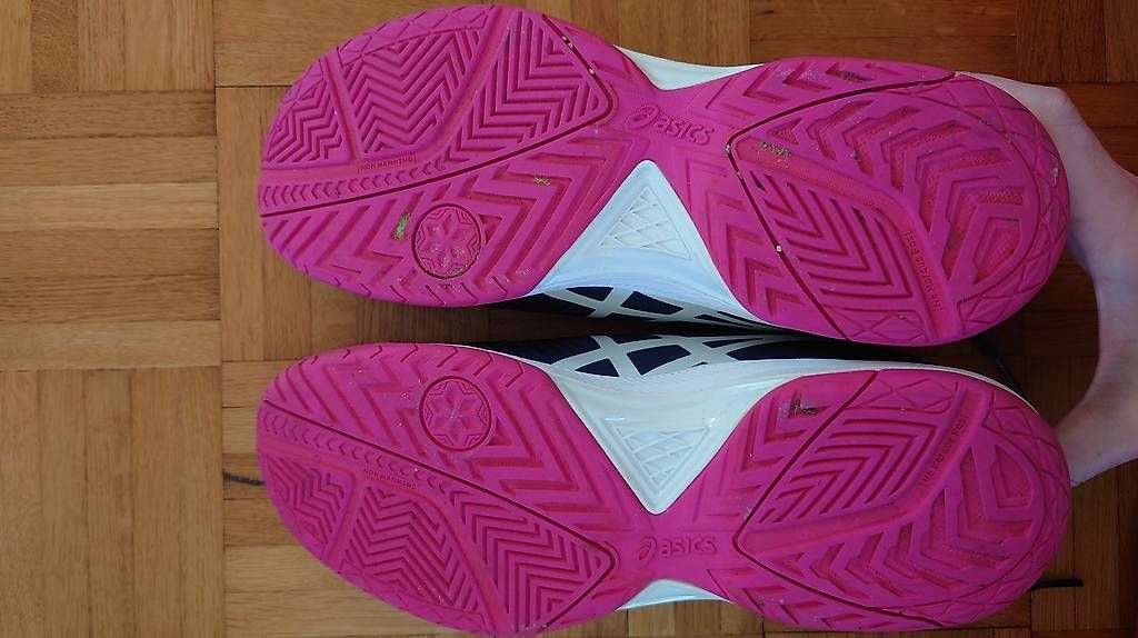 Scarpe da donna: chaussures baskets de tennis Asics – Usato da Lausanne venduto da kit_7j6s 2