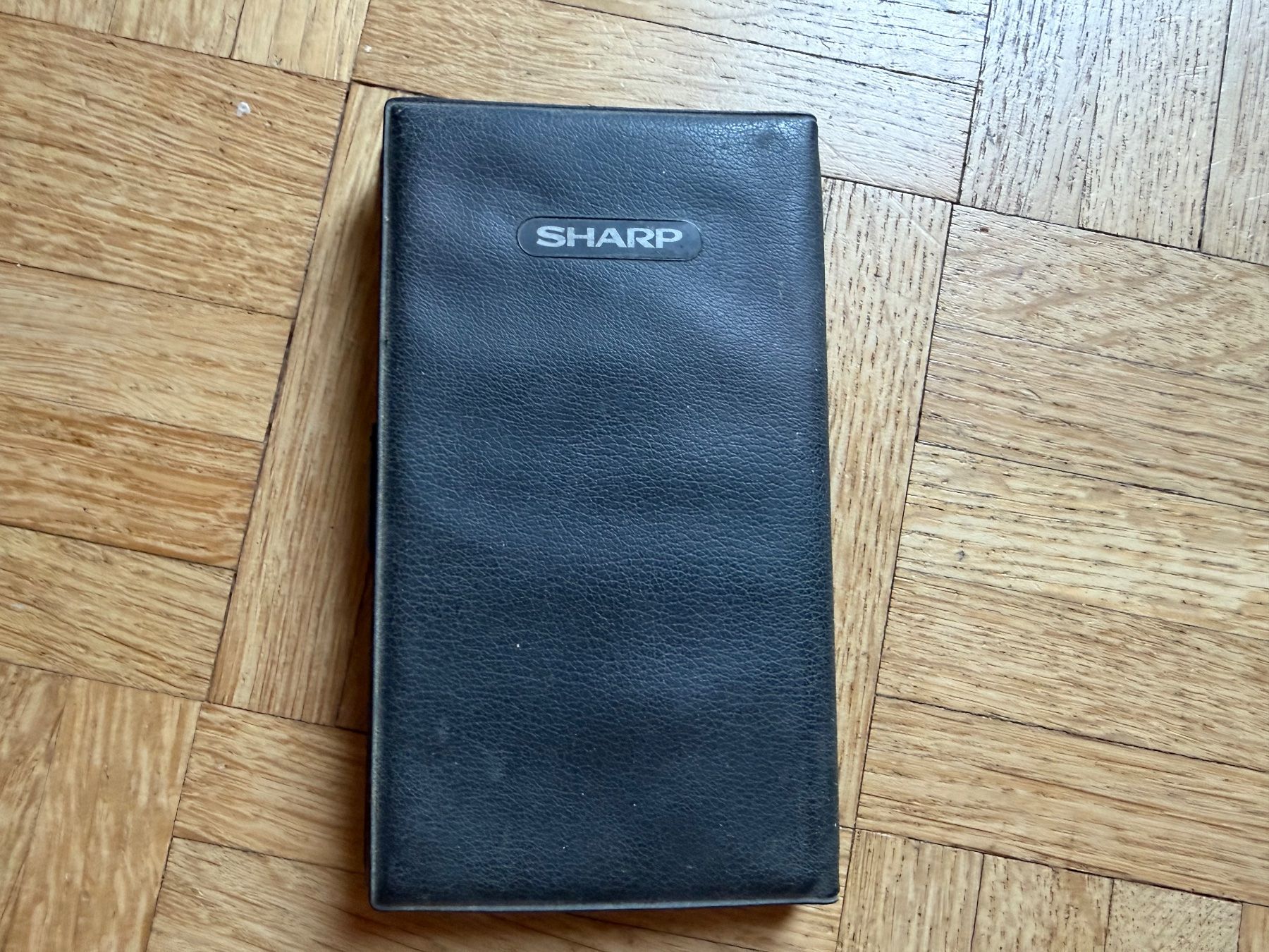 Sharp Taschenrechner: Sharp Scientific Calculator EL-9000 aus 1987 – Gebraucht aus Adliswil von synchrot 2