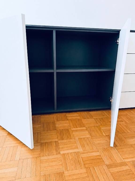 Mobili TV: Modernes TV-Möbel / Sideboard mit viel Stauraum – Usato da Gossau SG venduto da pfr_j2cr 1