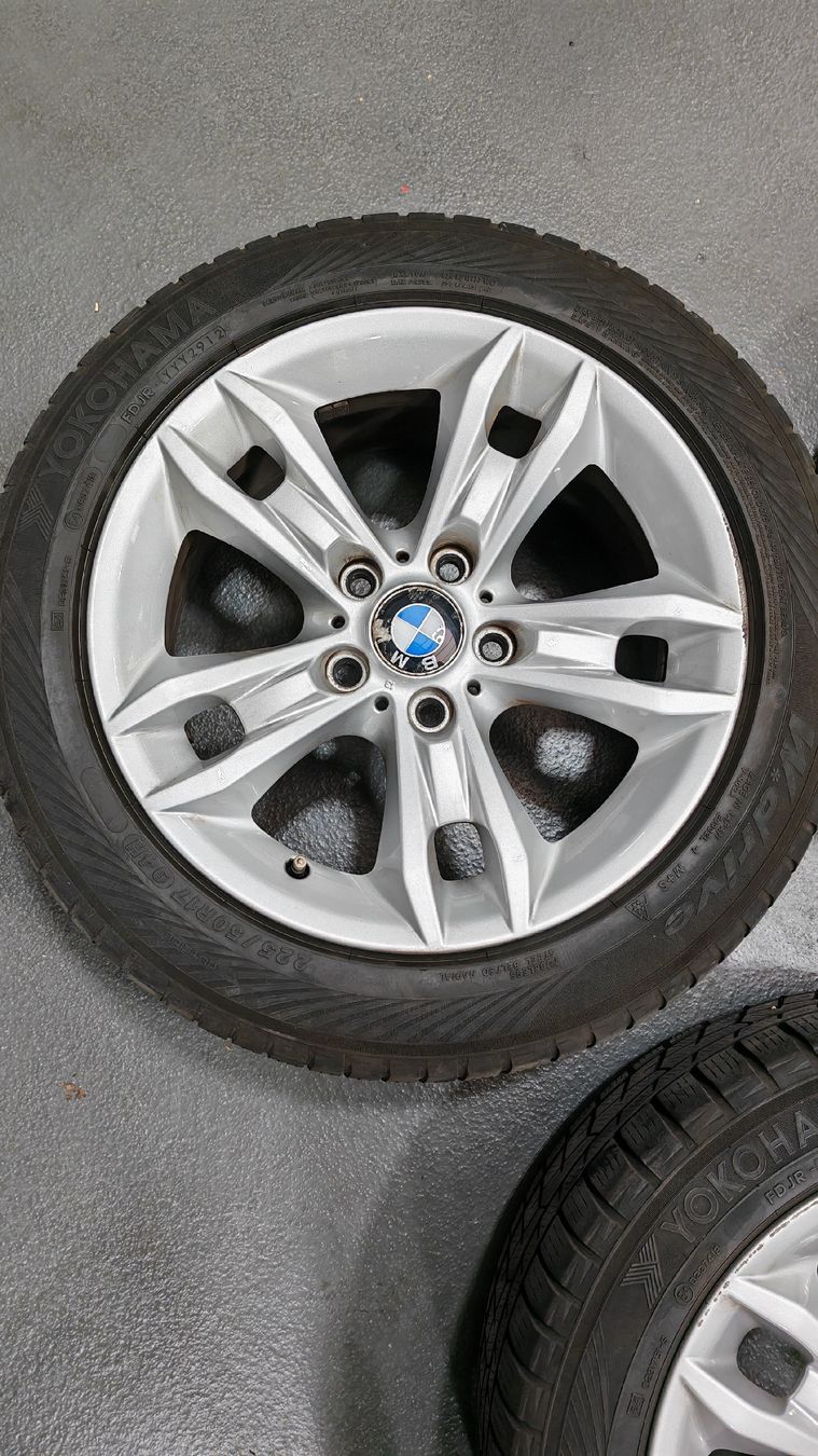 Pneumatici & Ruote complete: Bmw X1 Kompletträder Winter – Usato da Oberengstringen venduto da 156driver 3