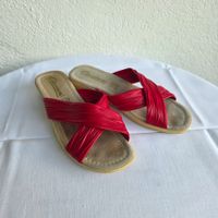 Carina Rote Leder-Pantoletten, Gr. 39