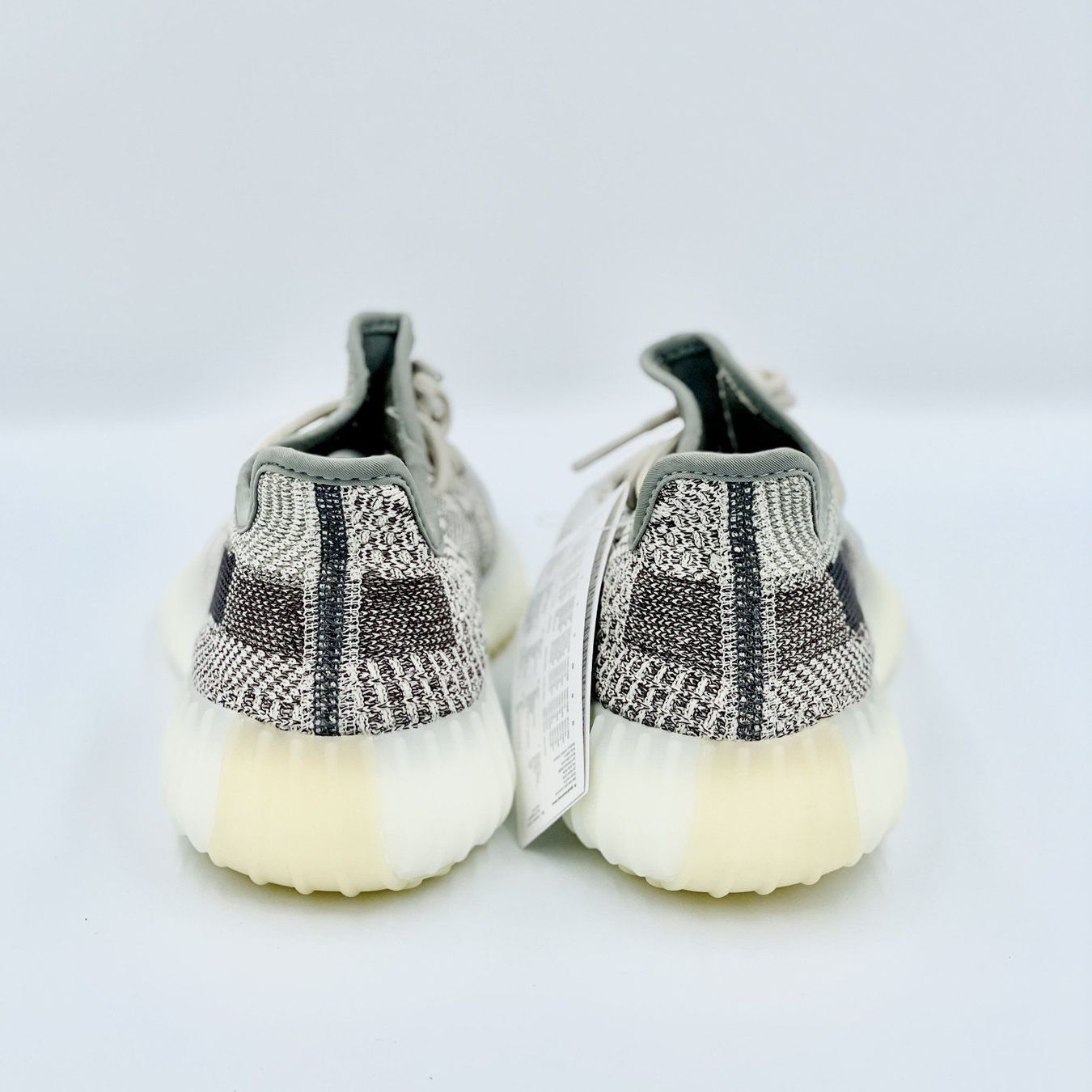 Adidas Scarpe da donna: Adidas Yeezy Boost 350 V2 Zyon EU 38 – Nuovo e nell'imballaggio originale da Erlinsbach venduto da sasneakers 4