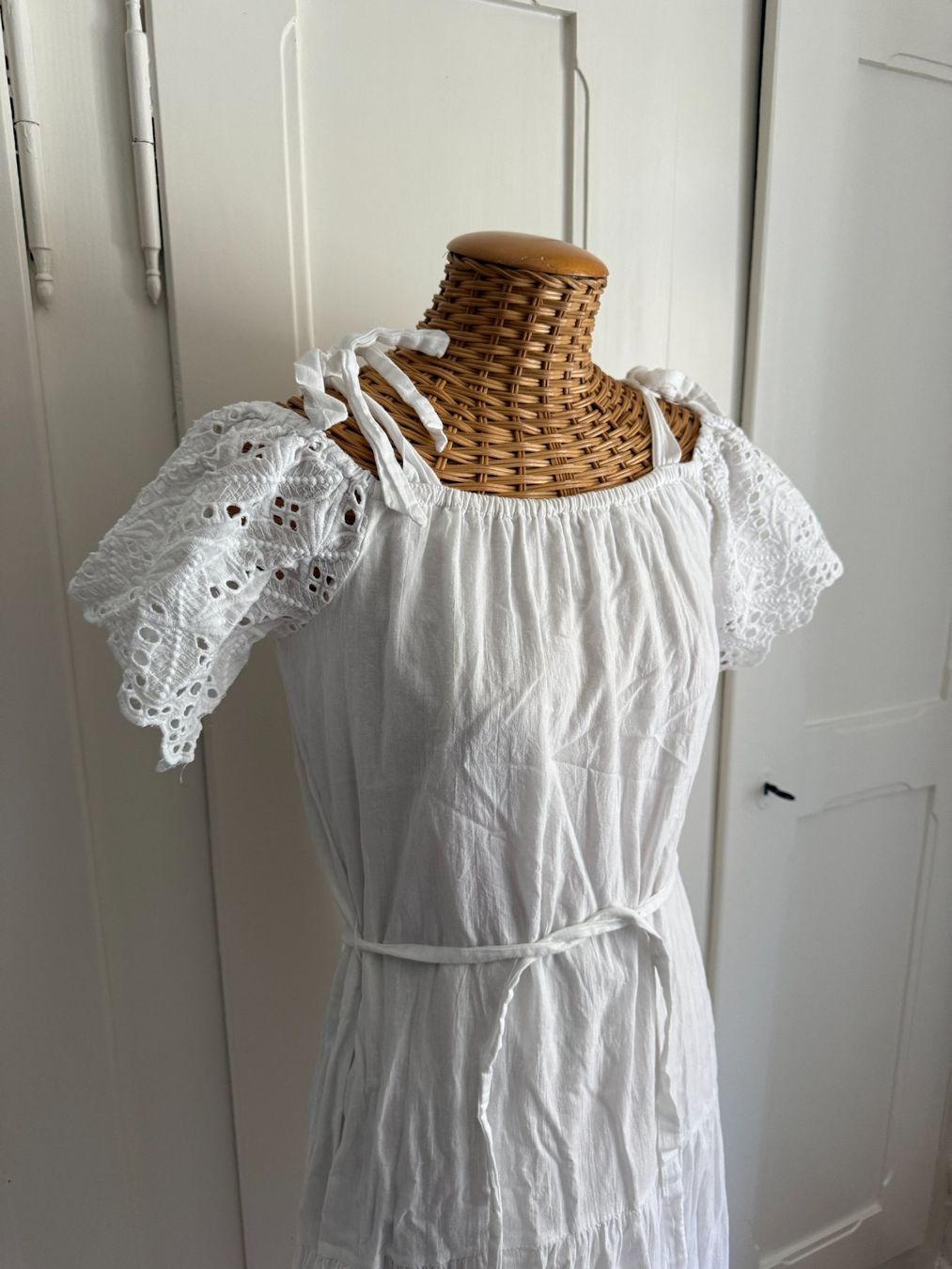 MbyM Robes: mbyM - Hippie Kleid weiss S – D'occasion à Zürich par Diazaio 1