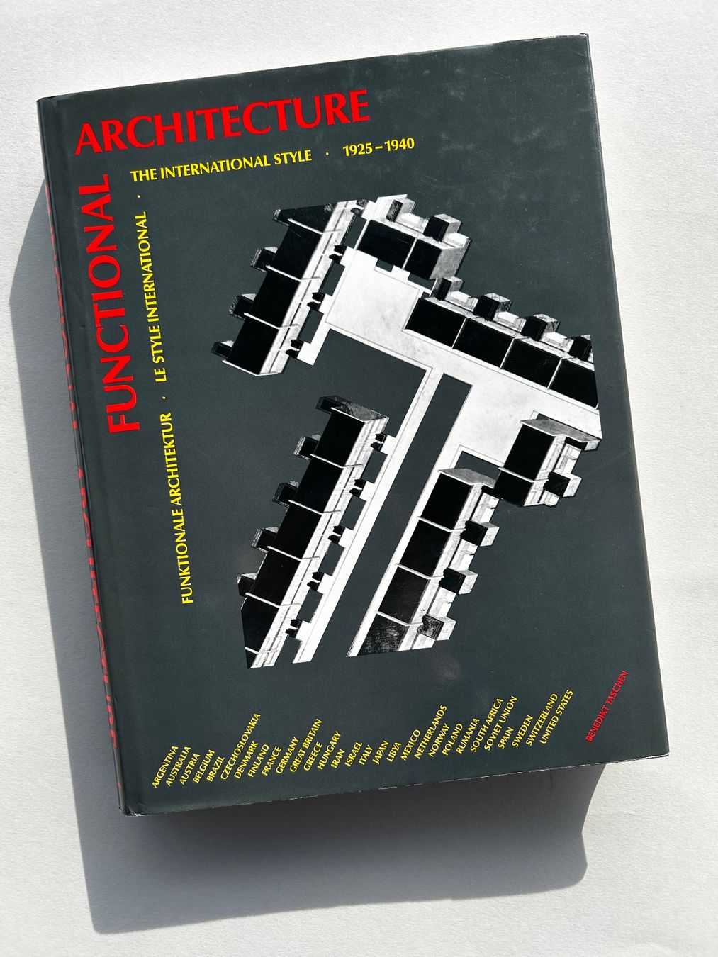 Libri: Functional Architecture Book: International Style 1925-40 – Usato da Zürich venduto da Coffeetable88 1