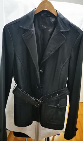 Elegante Lederjacke von Weekend Max Mara, Gr. 38, Schwarz