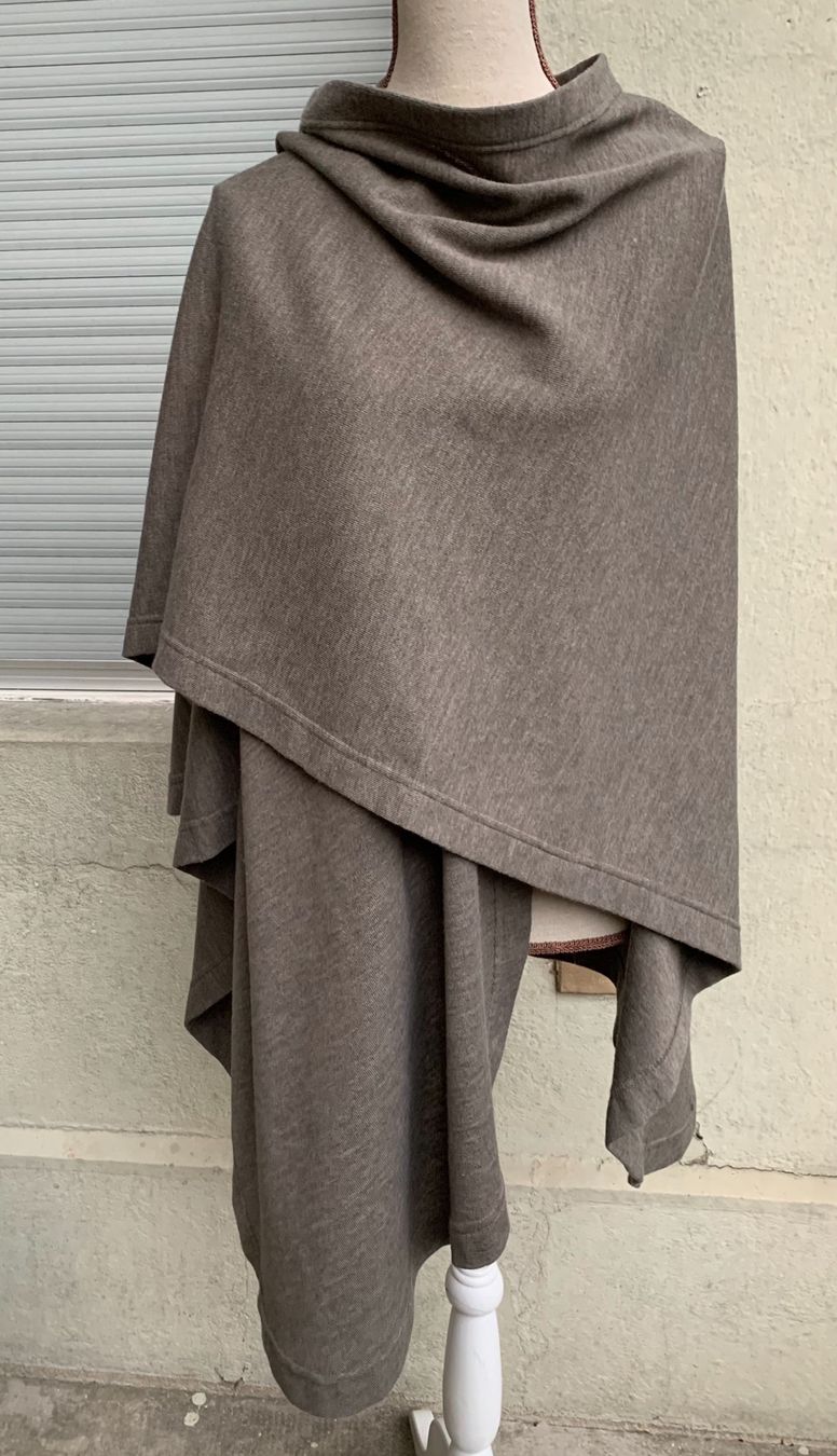 Benetton Altro in Moda donna: Superbe cape poncho BENETTON ouvert devant 60%laine t.S – Nuovo (secondo la descrizione) da Martigny venduto da only__you 3