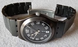 Swatch Swiss Elegante Armbanduhr Unisex 32.7 mm