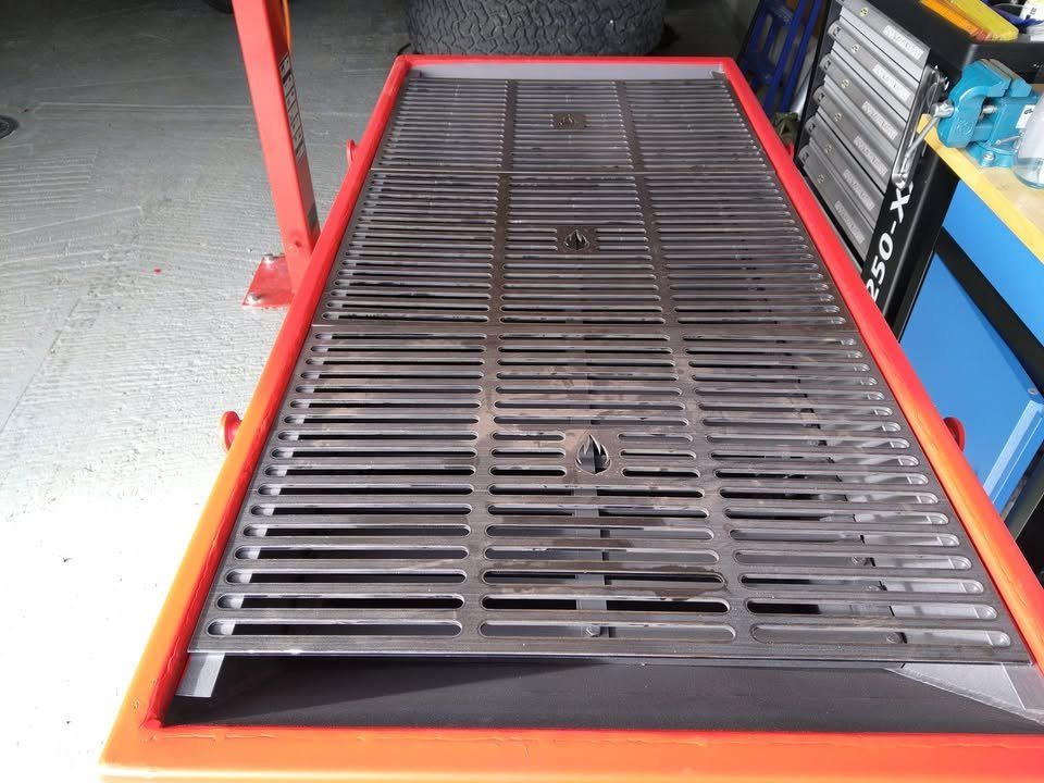 Griglie: Grill – Nuovo (secondo la descrizione) da Suhr venduto da Trike01 3