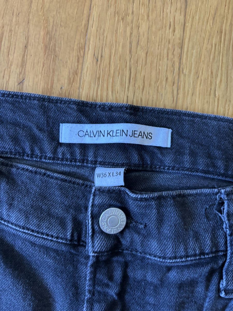 Calvin Klein Jeans: Calvin Klein Jeans – Usato da Thalwil venduto da lean21 1
