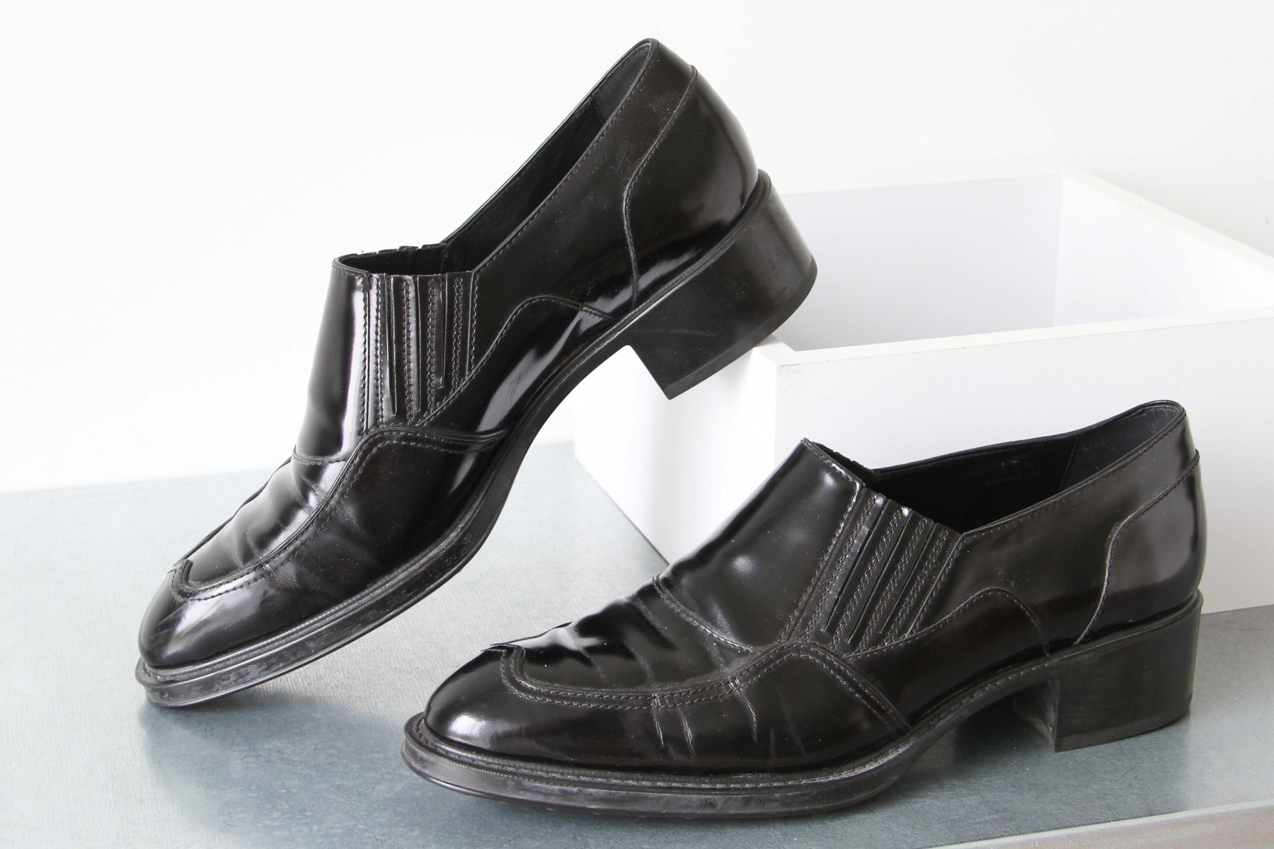 Scarpe da donna: TOD'S Dameschuhe Gr. 40,5 / Loafer,  Slipper, Halbschuhe – Usato da Merlischachen venduto da sammlerstueck