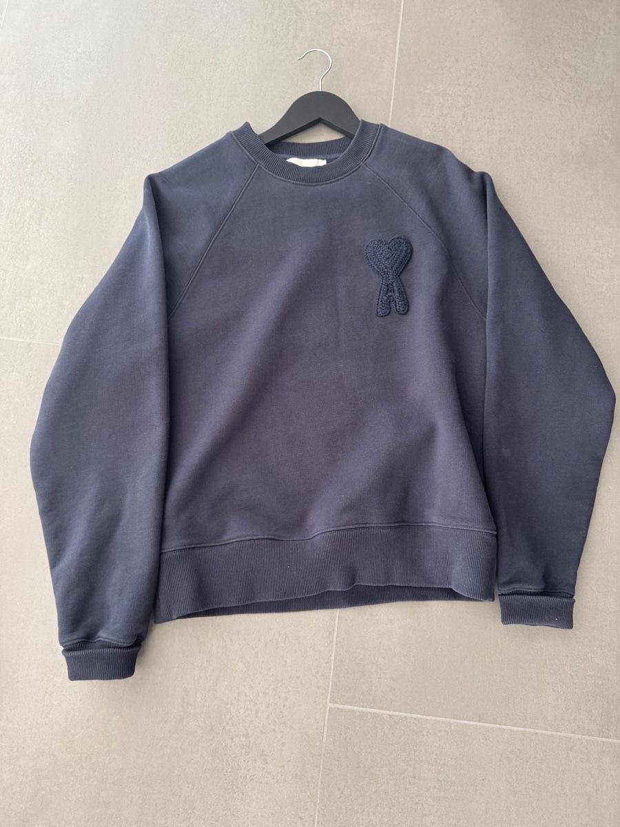 Maglioni & Felpe: Ami Pullover dunkelblau – Usato da Reinach BL venduto da LejEm