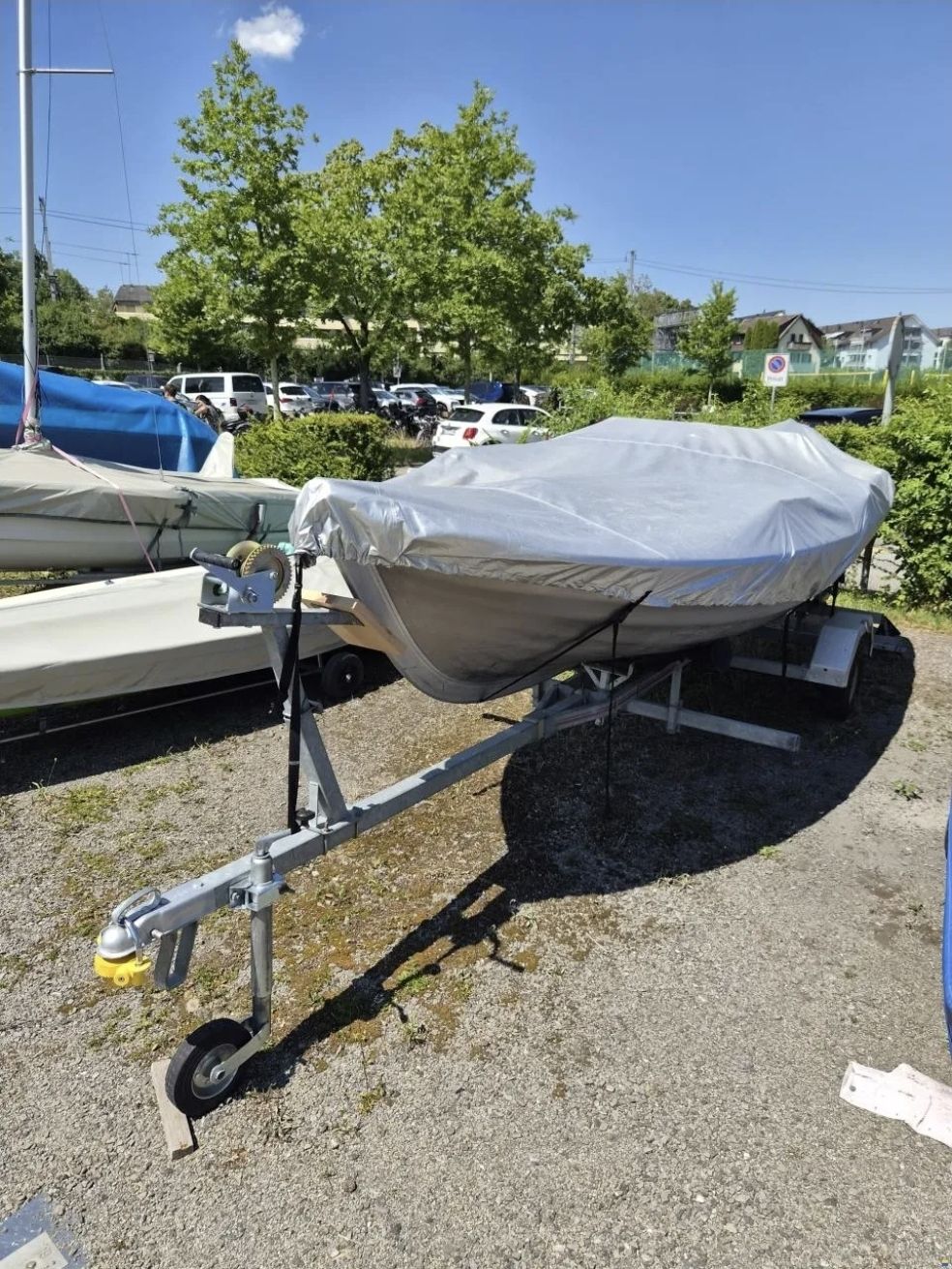 Linder Bateaux: Linder 440 inkl. Trailer, Echolot, Fischerstuhl und Zubehör – D'occasion à Steinhausen par Adamster 1