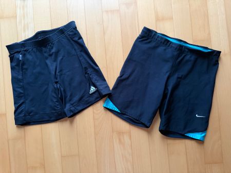 2 Laufhosen von Adidas und Nike
