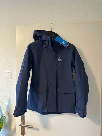 NEUE Frühlings-/Herbstjacke der Marke Odlo, Grösse S (EU36).