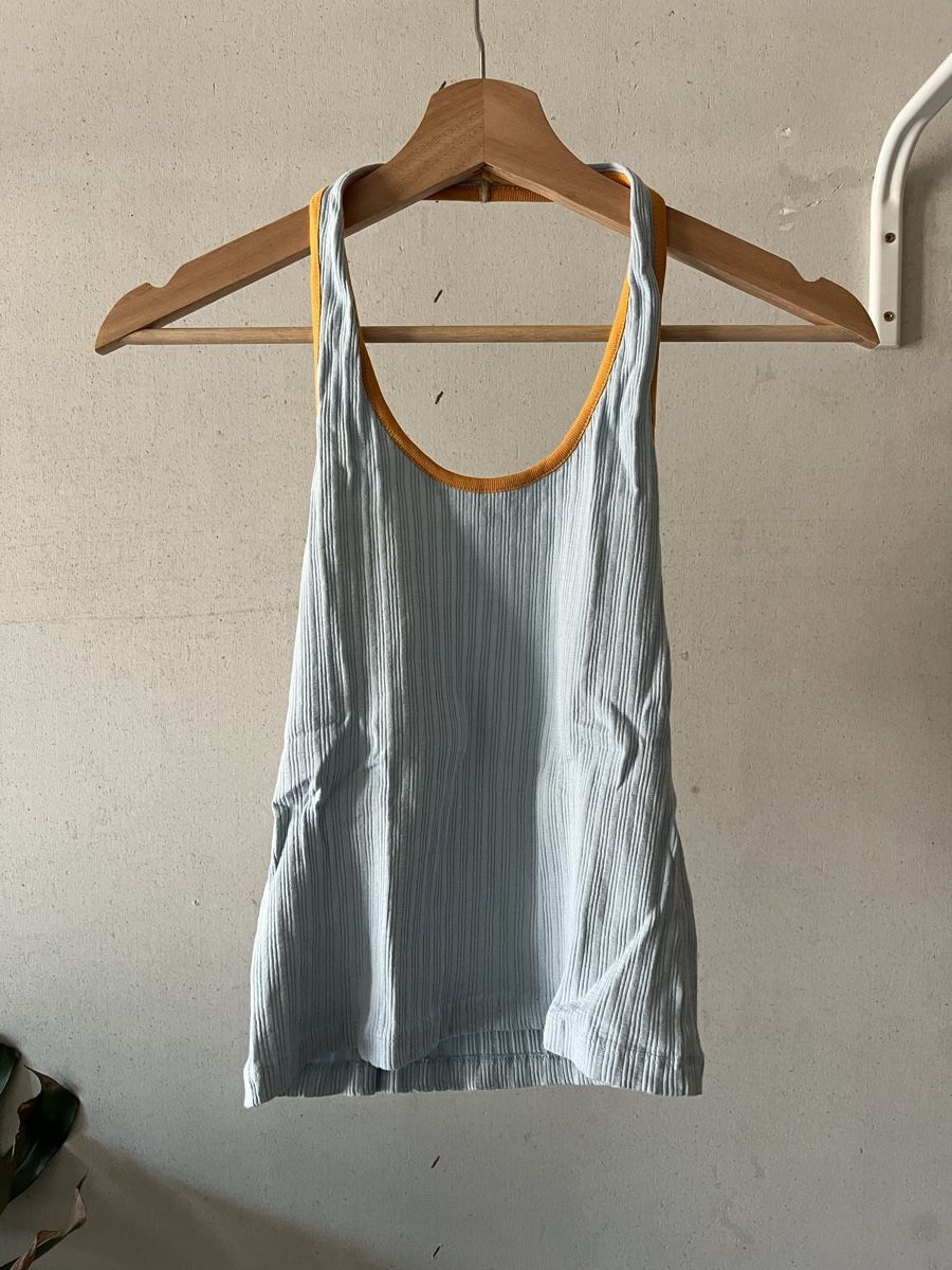 Top: Sommer Top hellblau Grösse S/M – Usato da Basel venduto da lolixyz