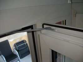 Fensterflügelbremse 1 Stk. von 24, mit einstellbarer Hemmung