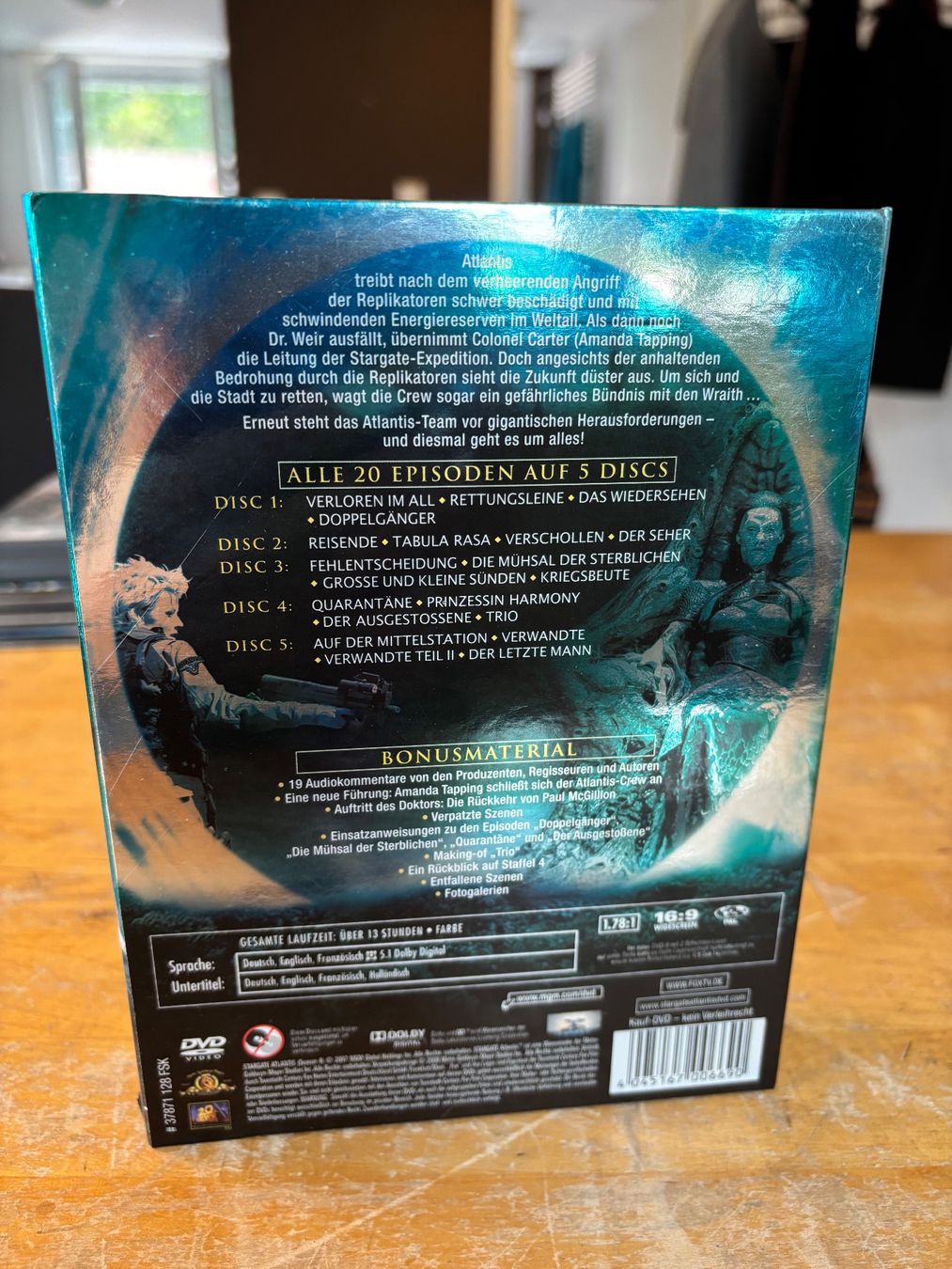 Tutti i DVDs: Stargate Atlantis Staffel 4 DVD Box Set gebraucht DE – Usato da Niederlenz venduto da Isstaa 1