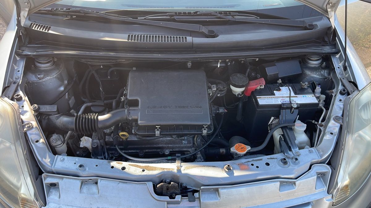 Daihatsu Automobili: Daihatsu Sirion 1.3 – Usato da Pfäffikon ZH venduto da tsn_w78y 5