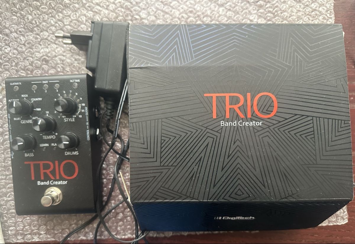 Strumenti musicali: Digitech Trio+ Band Creator – Nuovo (secondo la descrizione) da Suhr venduto da Maxmusic2308 2