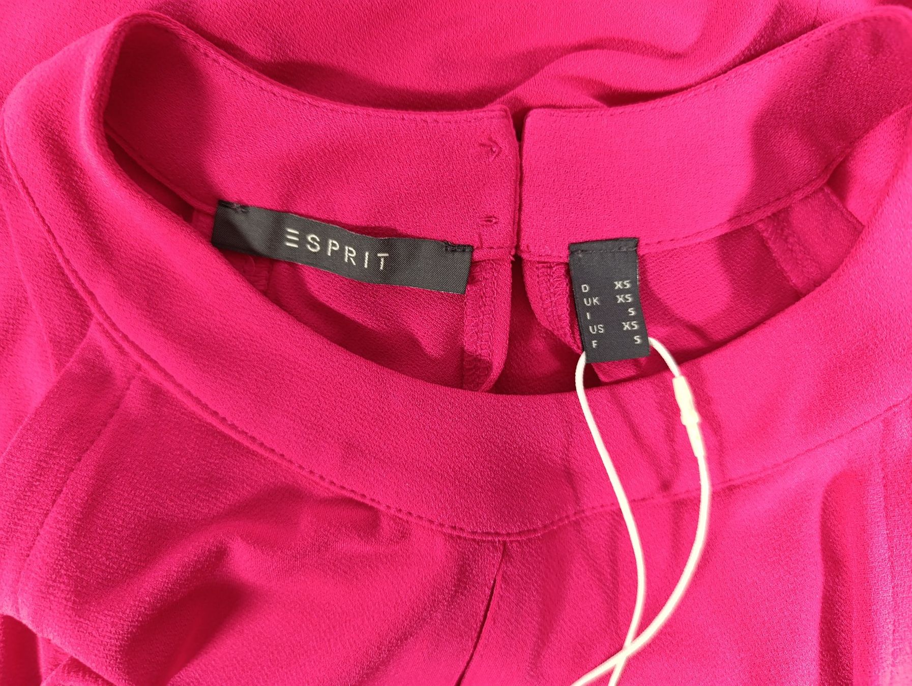 Esprit Tops: ESPRIT haut sans manches rose neuf, taille S – Neu (gemäss Beschreibung) aus Thielle von Plusvalue_Neuchatel 2