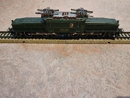 Modellbahn Lokomotive Ae 6/8 grün guter Zustand