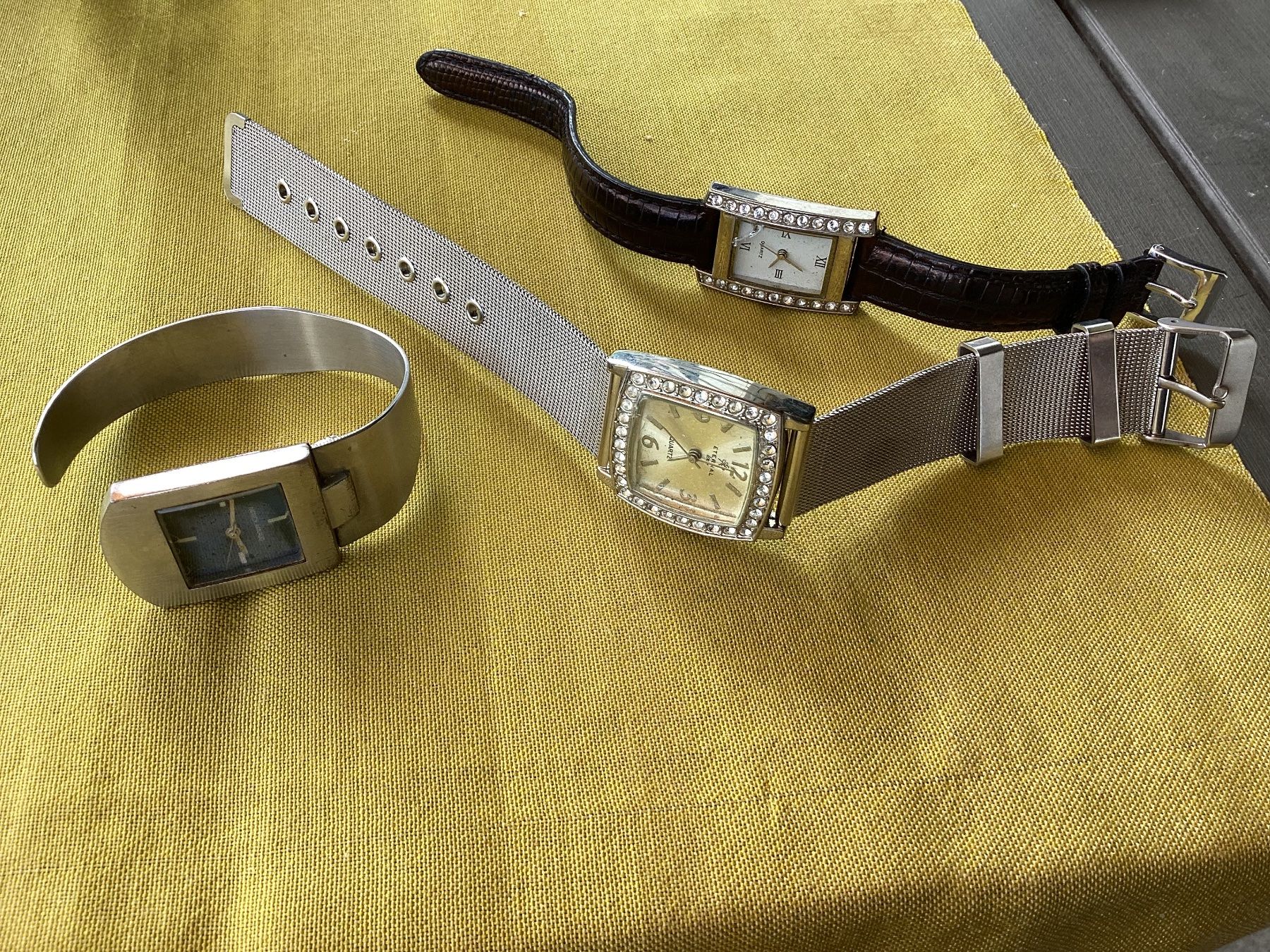Swiss Orologi: 3 Armband Uhren – Usato da Minusio venduto da scotch111 2