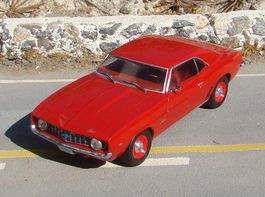 Chevrolet Camaro 1969 Garnet rot 1:43 von Altaya/ IXO Mexico