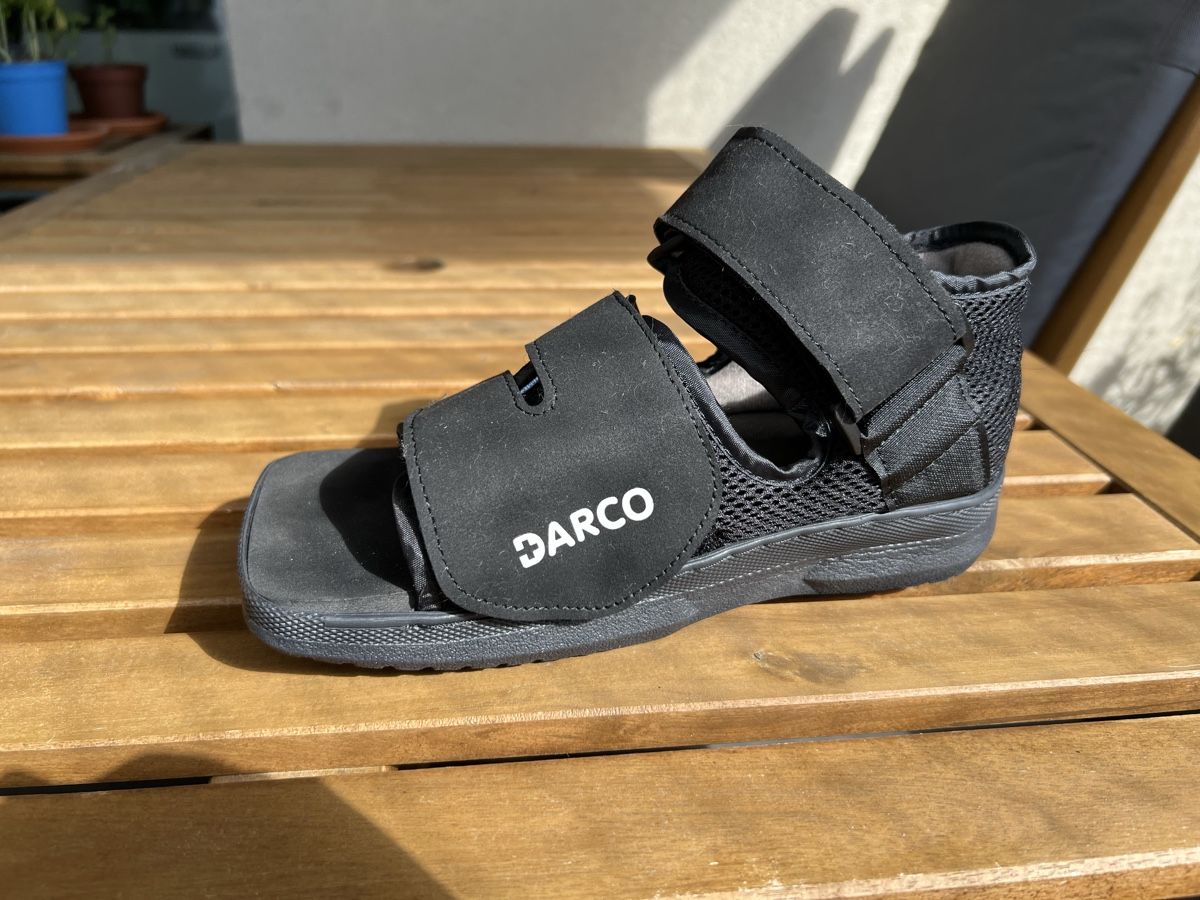 Medizinische Geräte: Darco MedSurg Pro post-operation shoe – Gebraucht aus Zürich von Kate_2001