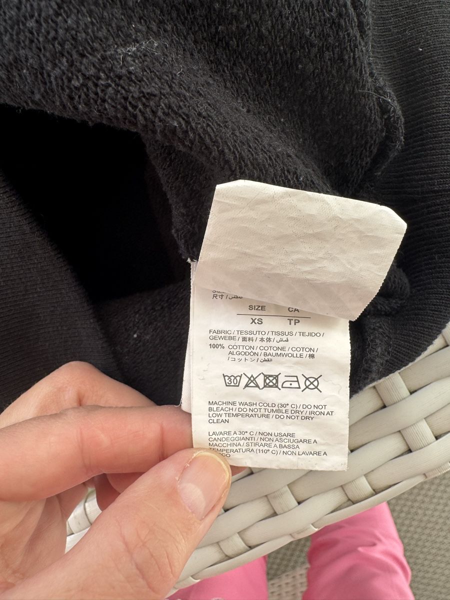 Off-White Maglioni & Felpe: Off-white hoodie – Usato da zürich venduto da Bailey17 7