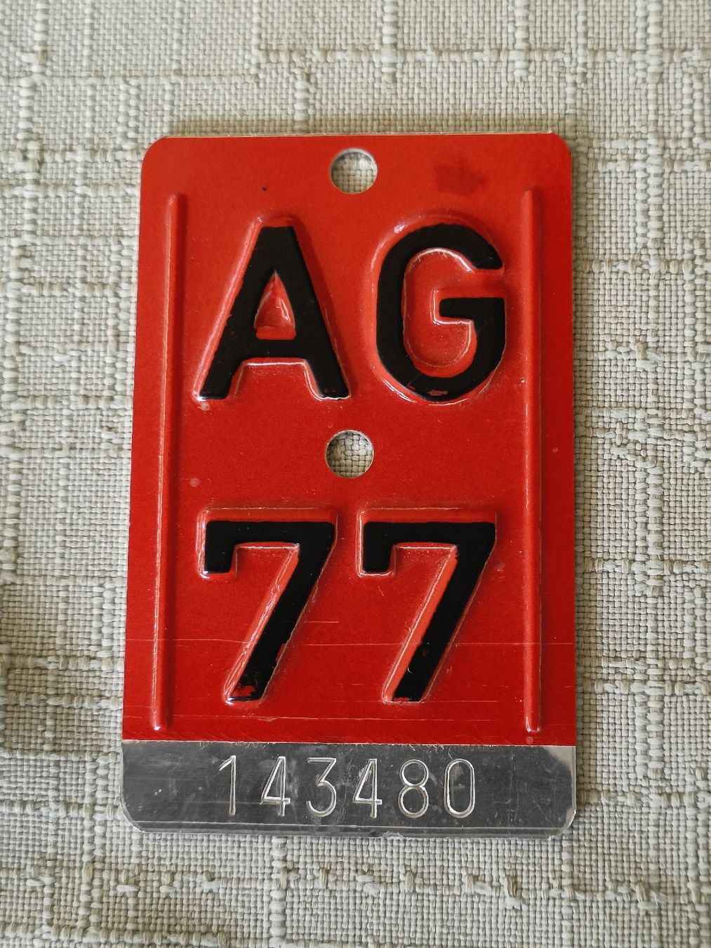 Insegne: Fahrrad Kennzeichen AG 77 – Usato da Brugg AG venduto da Ente015