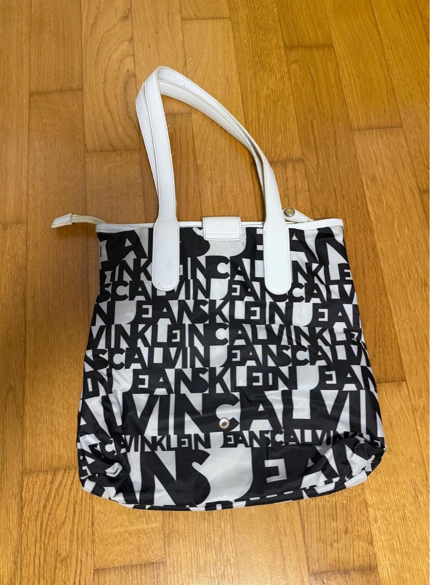 Calvin Klein Taschen für Damen: Calvin Klein Jeans Tasche – Gebraucht aus Möhlin von romano19