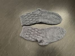 Handgestrickte Kinder Socken Gr. 26