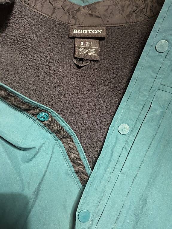 Jacken: Freizeitjacke von Burton Grösse S – Gebraucht aus Schwyz von Magdalena86 1